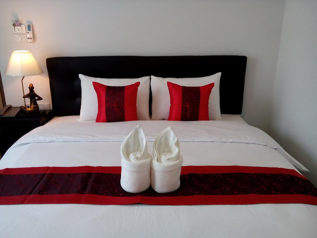 Bed and Breakfast Noble Tarntong Boutique Чиангмай Экстерьер фото