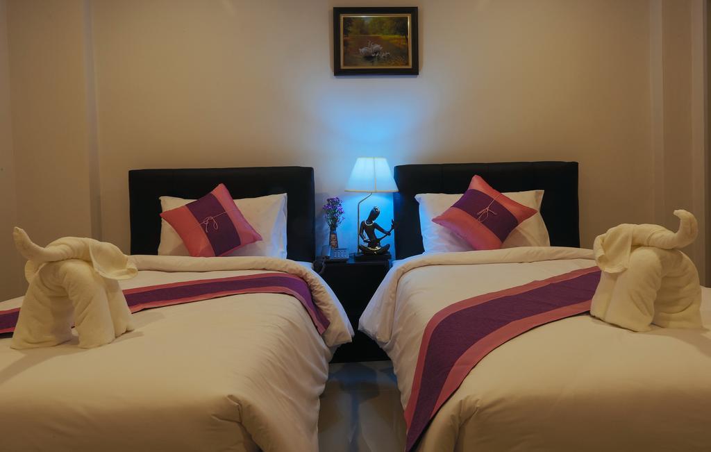 Bed and Breakfast Noble Tarntong Boutique Чиангмай Экстерьер фото