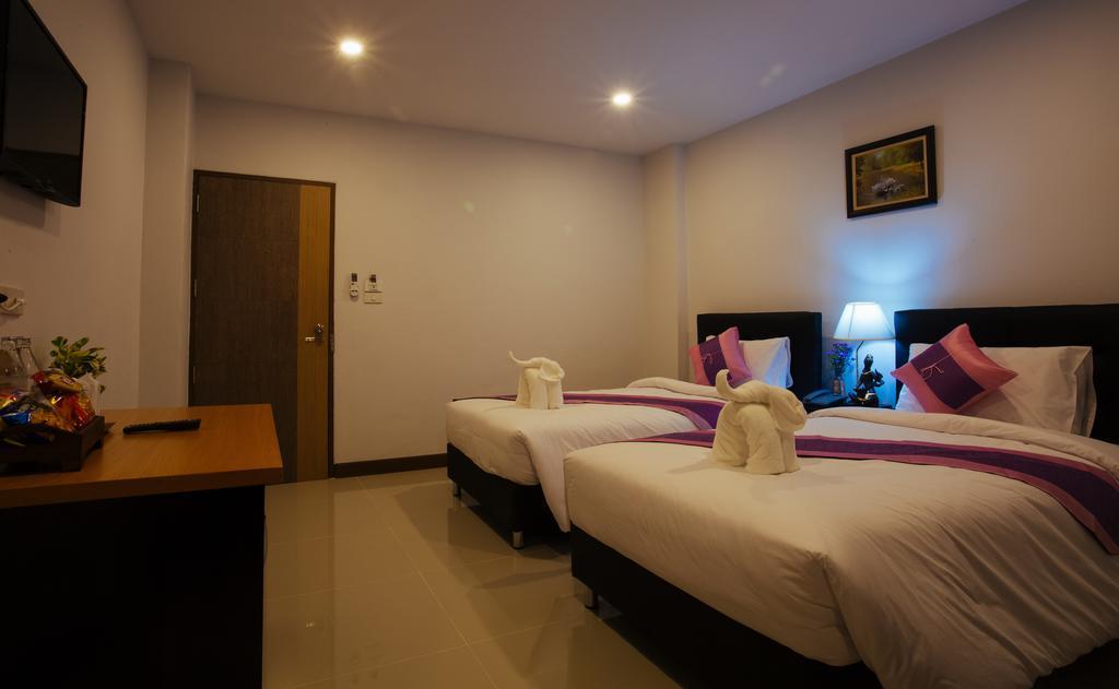 Bed and Breakfast Noble Tarntong Boutique Чиангмай Экстерьер фото