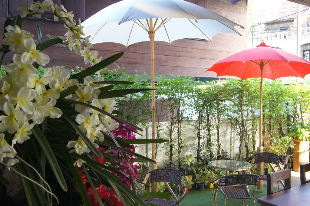 Bed and Breakfast Noble Tarntong Boutique Чиангмай Экстерьер фото