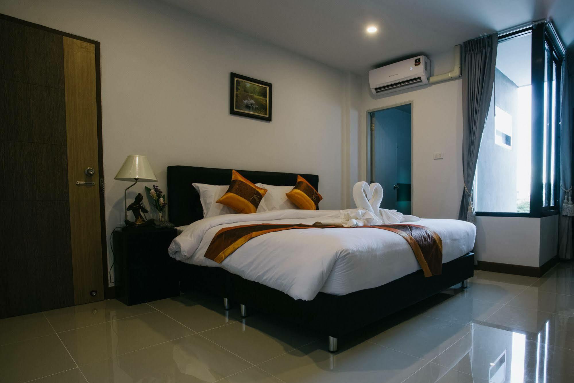 Bed and Breakfast Noble Tarntong Boutique Чиангмай Экстерьер фото
