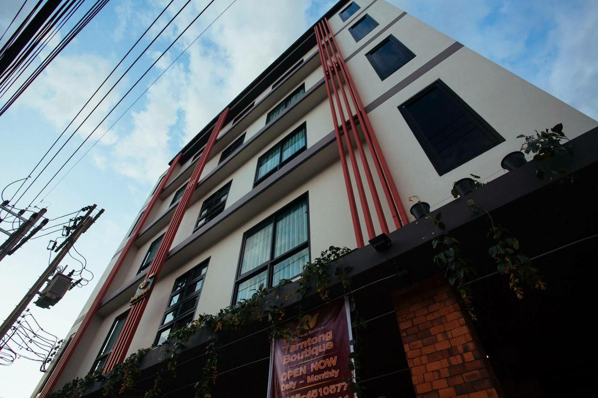 Bed and Breakfast Noble Tarntong Boutique Чиангмай Экстерьер фото